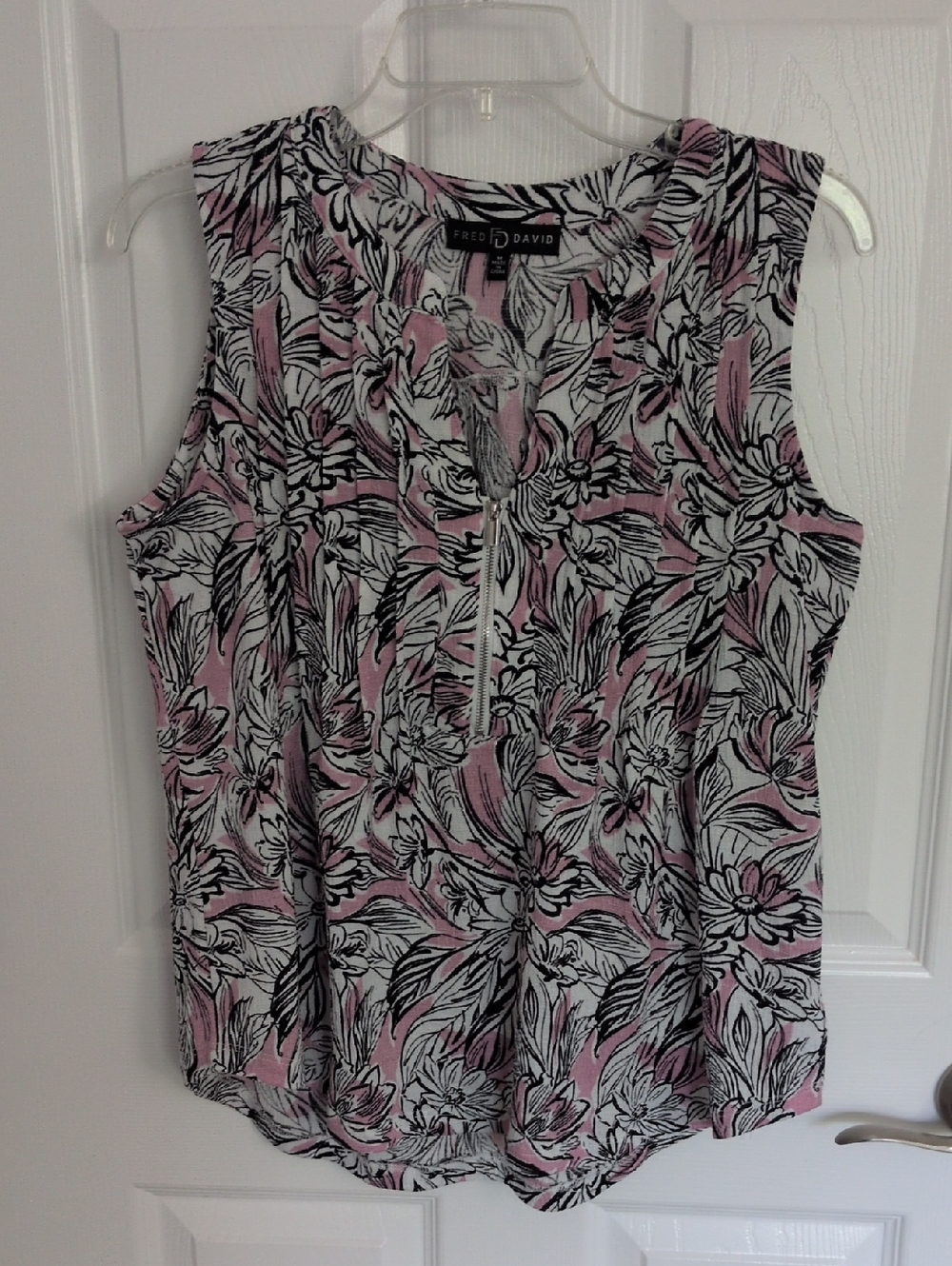 Fred David Black, White & Pink Floral Sleeveless Blouse - M